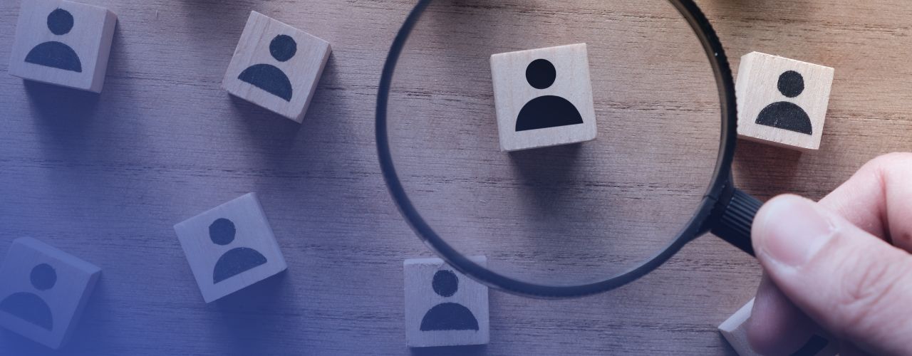 Descubra como seguir os 3 passos fundamentais para descobrir se uma pessoa tinha seguro de vida. Veja como acessar documentos, falar com bancos e acionar a seguradora.